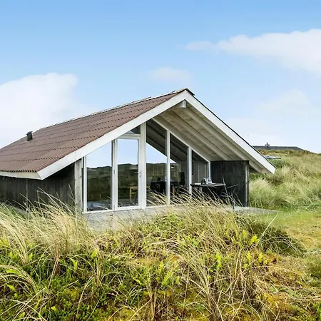 Holiday home 3 Bedroom Stunning Home In Ringkobing Sondervig