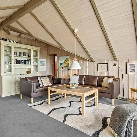 Holiday home 3 Bedroom Stunning Home In Ringkobing